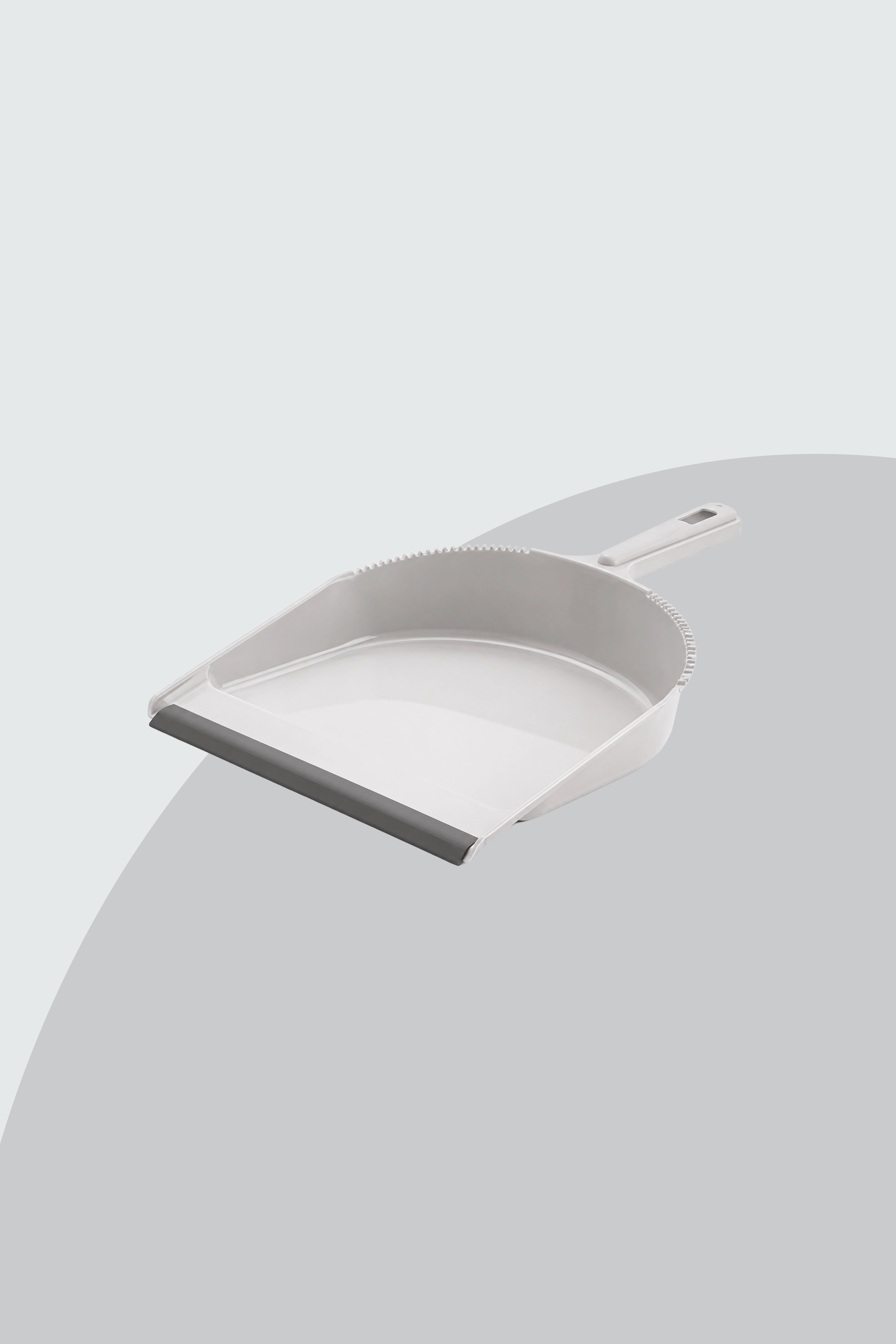 AT Dustpan