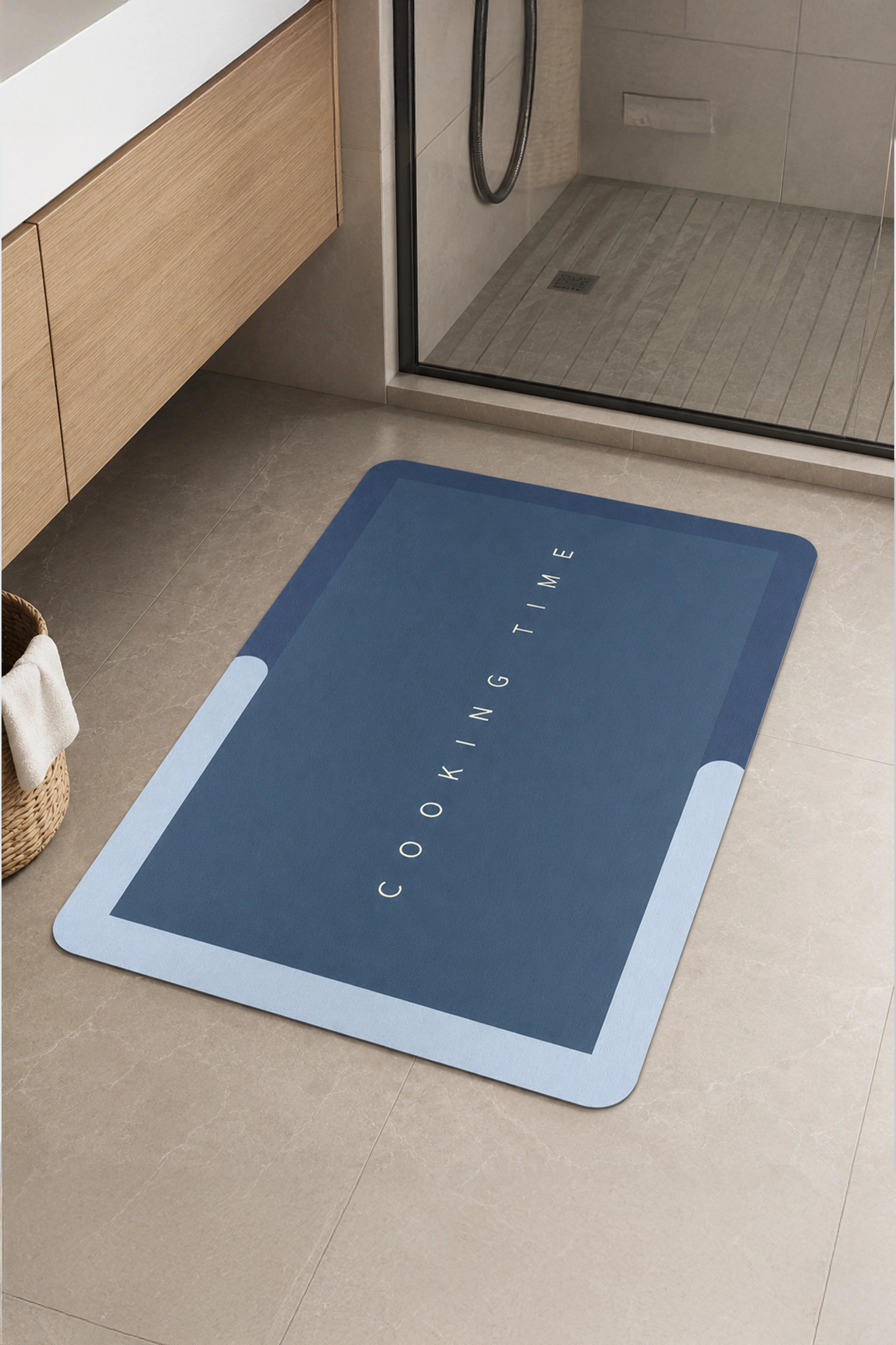 Anti skid bathroom mat