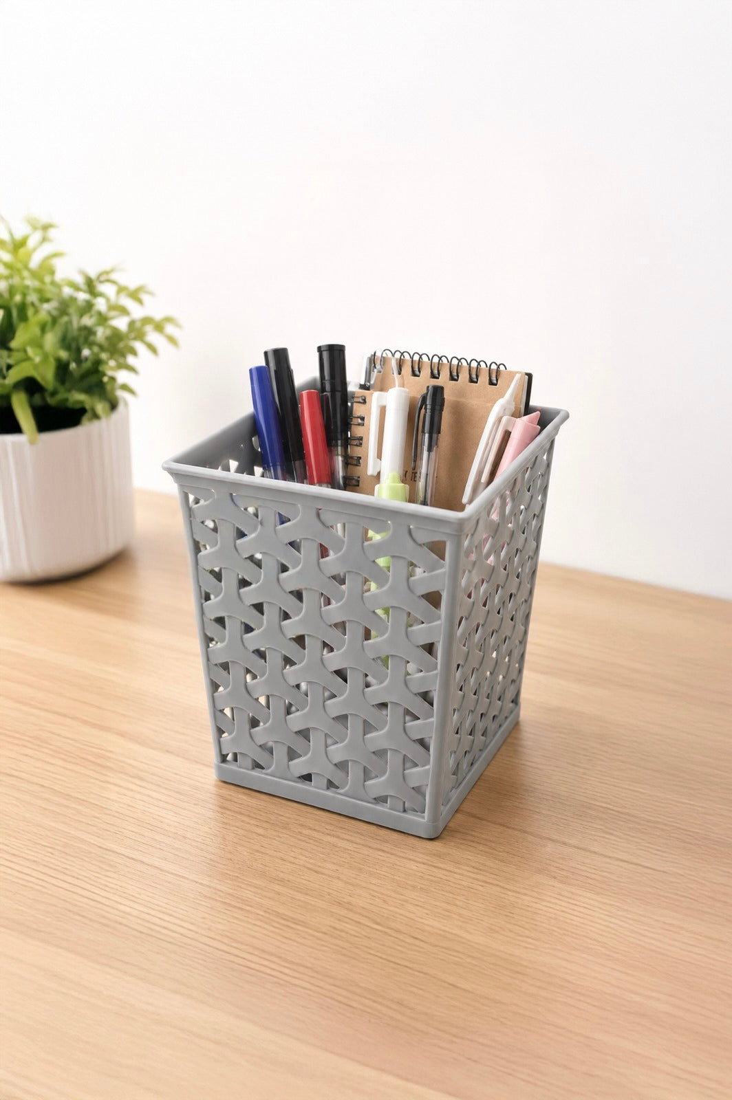 Kolorr Square Holder