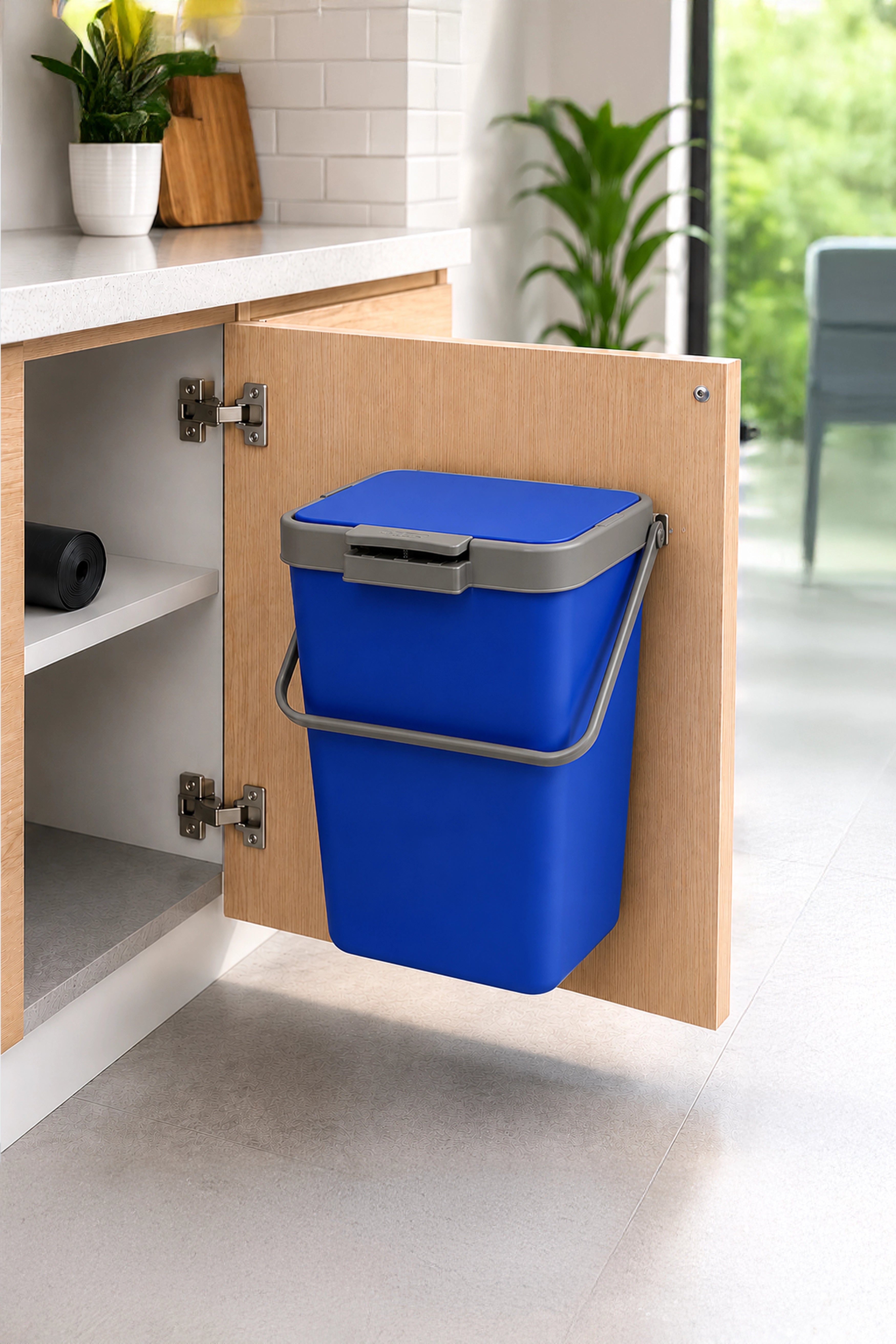 Nayasa Door Dustbin 18 Litre