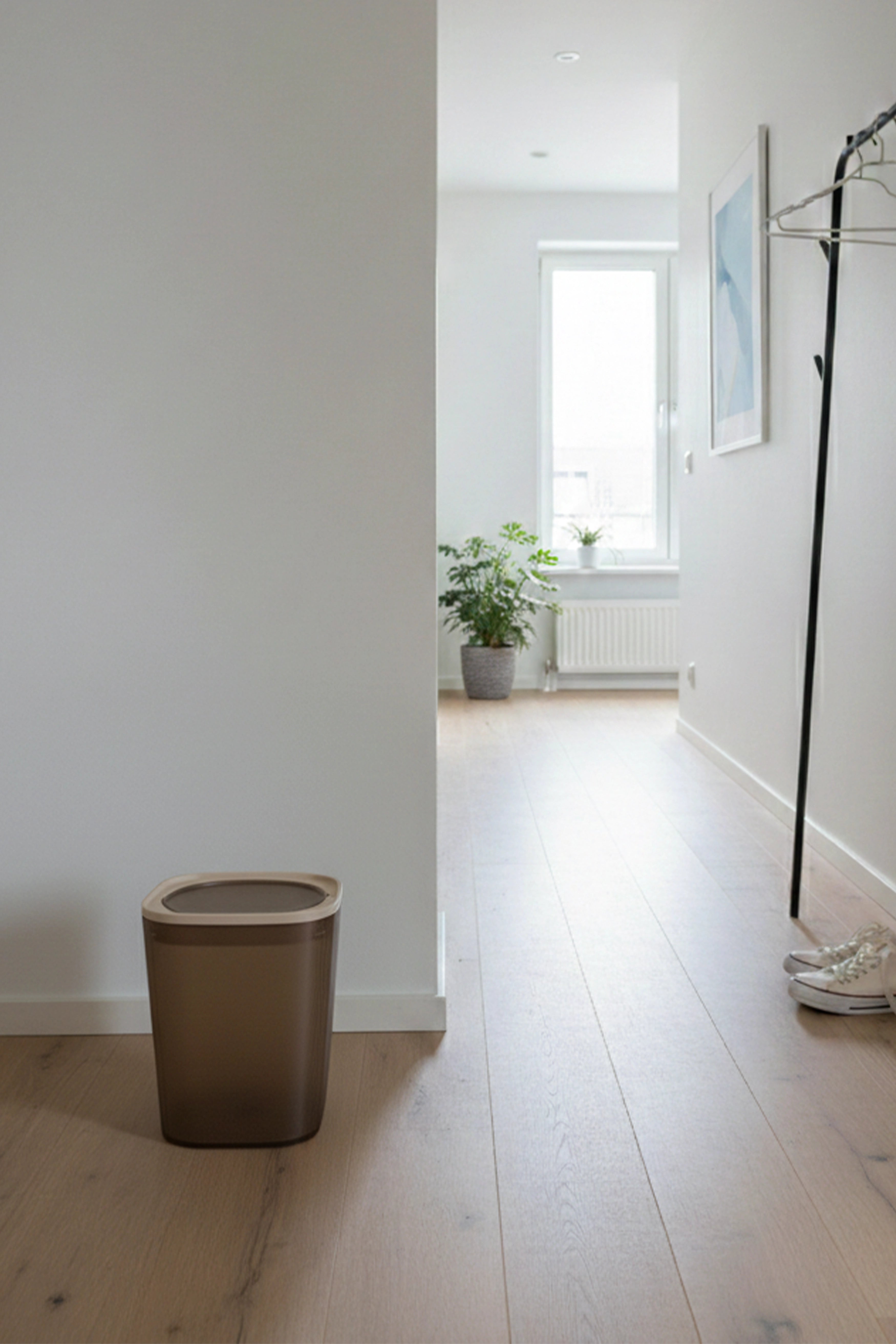 SA2269 Dustbin