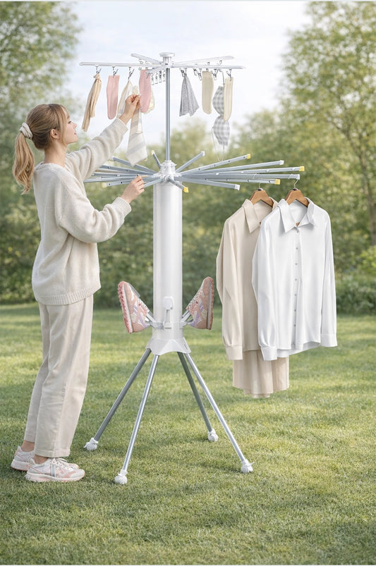 Tripod cloth stand